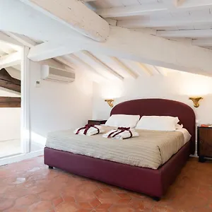 Giotto Center Apartment